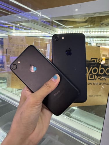 iPhone 7