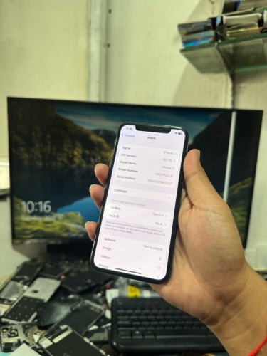 iPhone X ប្រភេទ Id ប្រេីបាន អេក្រង់សុីន តែអត់ខូចស្គេនមុខ ដាក់idខ្លួនឯងប្រេីបានធម្មតា
