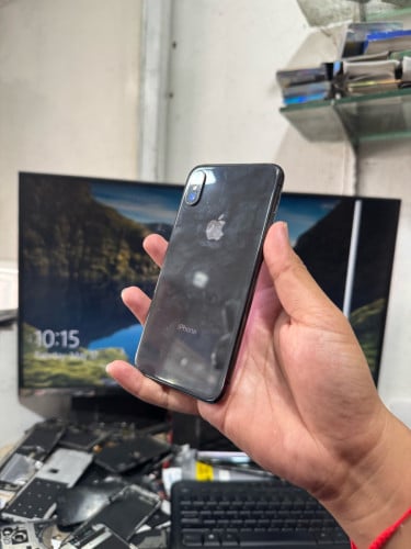 iPhone X ប្រភេទ Id ប្រេីបាន អេក្រង់សុីន តែអត់ខូចស្គេនមុខ ដាក់idខ្លួនឯងប្រេីបានធម្មតា