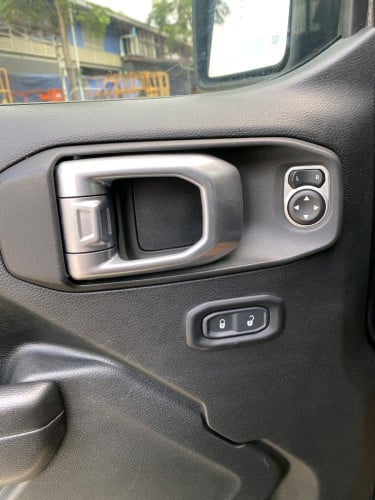 Jeep Wrangler unlimited 2020 up 2026