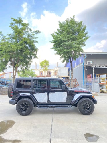 Jeep Wrangler unlimited 2020 up 2026