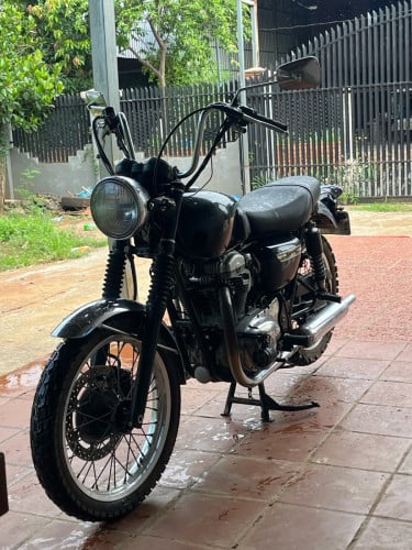 Kawasaki W650