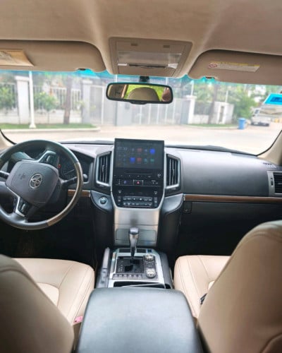 Land cruiser 2009 up 2021 V6