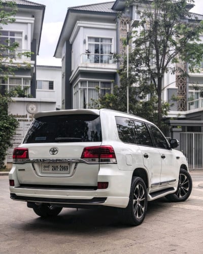 Land cruiser 2009 up 2021 V6
