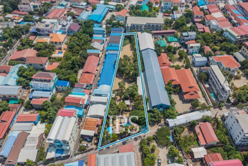 LAND FOR SALE: ដីសម្រាប់លក់ 🏗 ទំហំ 2,305 ម៉ែត្រការ៉េ- និរោធ ច្បារអំពៅ ភ្នំពេញ