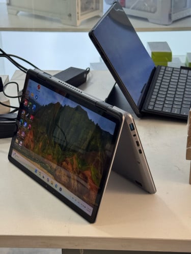 Laptop 11" X11 used