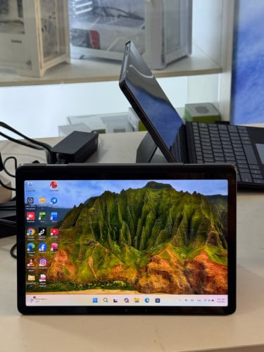 Laptop 11" X11 used