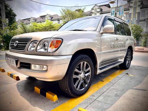 Lexus LX 470