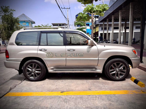 Lexus LX 470