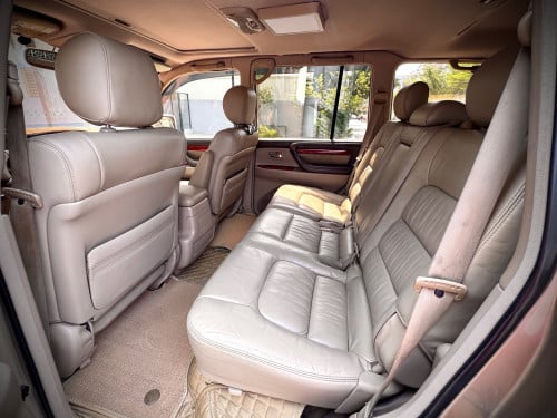 Lexus LX 470