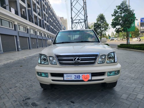 LEXUS LX470