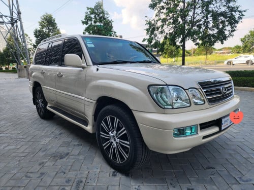 LEXUS LX470