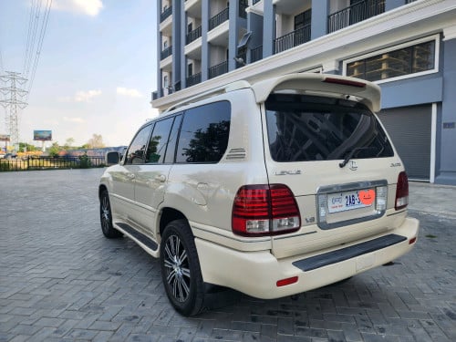 LEXUS LX470