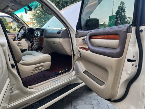 LEXUS LX470