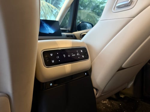 Li Mega 710km