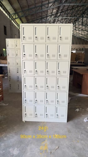 Locker 18/24doors
