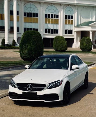 Mercedes Benz C-Class C300 2015