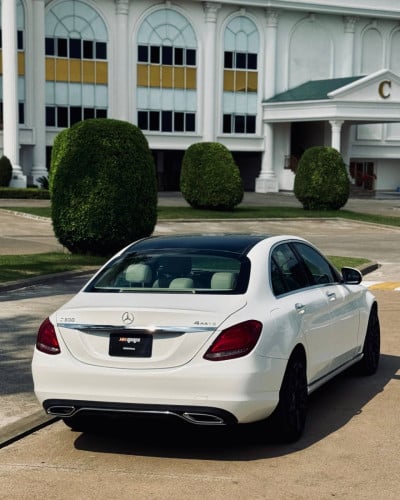 Mercedes Benz C-Class C300 2015