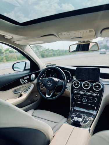 Mercedes Benz C-Class C300 2015