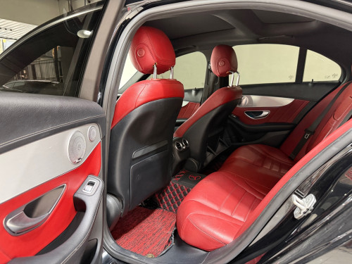 Mercedes Benz C300 AMG 4Martic 2015 Full option