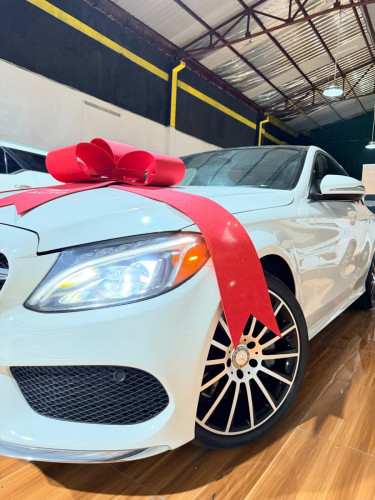 Mercedes Benz C300 AMG Package 2015 ក្នុង​Cherry 🍒 ឡាន​ស្អាត​