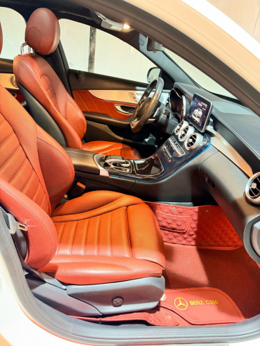 Mercedes Benz C300 AMG Package 2015 ក្នុង​Cherry 🍒 ឡាន​ស្អាត​