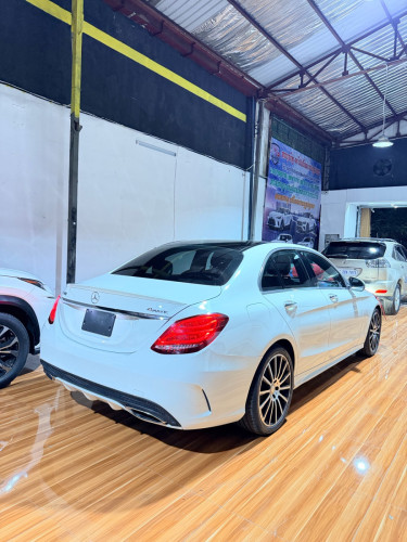 Mercedes Benz C300 AMG Package 2015 ក្នុង​Cherry 🍒 ឡាន​ស្អាត​