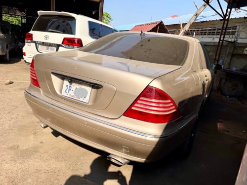 Mercedes S430 years 2000