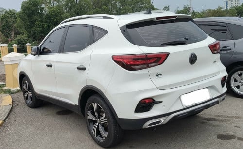 MG ZS 2025