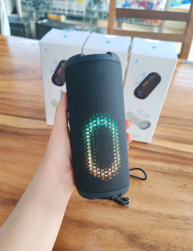 Mini speaker ThunderRobot សំឡេងពីរោះ🎶លឺខ្លាំង🔊​ងាយស្រួលដាក់តាមខ្លួន❤️
