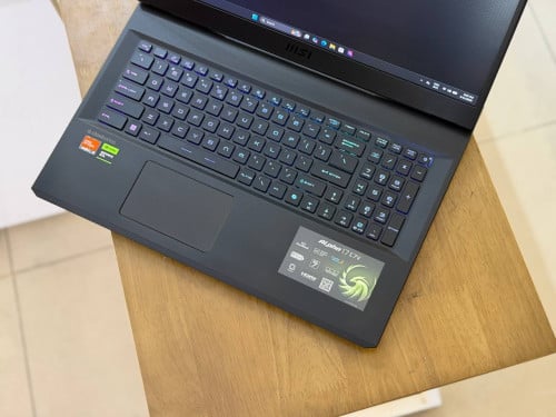 MSI Alpha 17 C7VG ( Grade A )AMD Ryzen 9 7940HX, RAM 16GB, SSD 1TB, VGA Nvidia RTX4070 8GB