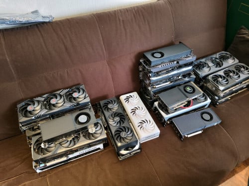 Need 4080Super 4090 5080 5090!!!