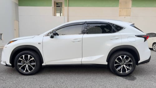 NX 200T F Sport 2016 តម្លៃពិសេស