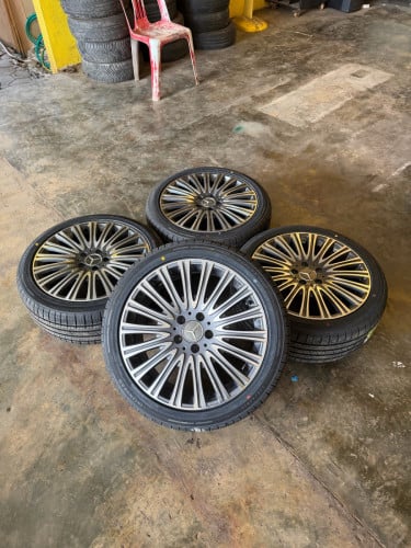 Original Mercedes Rim R18