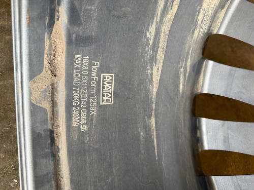 Original Mercedes Rim R18