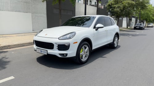 Porsche Cayenne S សាំង Hybrid 2015 full លក់ 24500$ចចារ ចង់បង់រំលោះក៏បាន