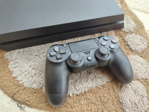 PS4 for sell jb 9.00 500GB 99%