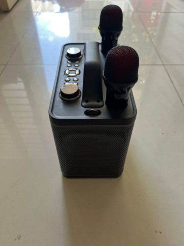 Speaker សំលេងល្អច្បាស់ គុណភាពល្អ ថ្មកាន់(ហ្រ្វីដឹក)