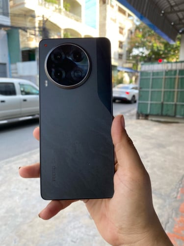 Tecno Camon 30 5g