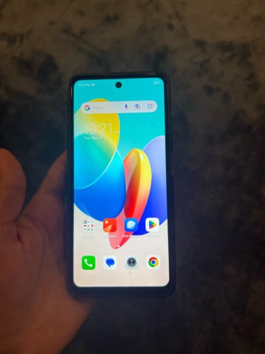TECNO SPARK