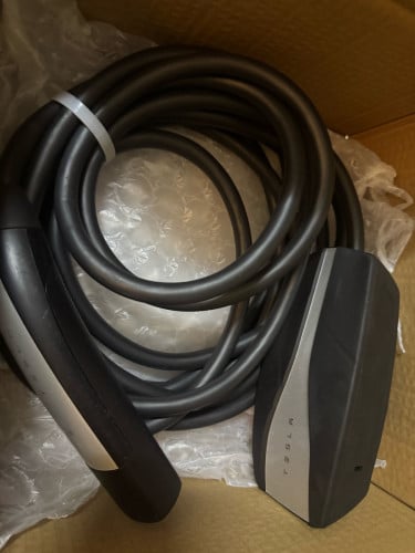 Tesla Model 3/Y Charger 16/32A មិនត្រូវការម៉ាស់ដី
