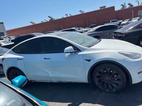 Tesla Model Y Performance Dual Motor 2022 លំដាប់​មេ​ឡាន​🥇