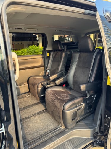 TOYOTA ALPHARD 2015 up 2017