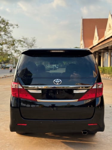 TOYOTA ALPHARD 2015 up 2017