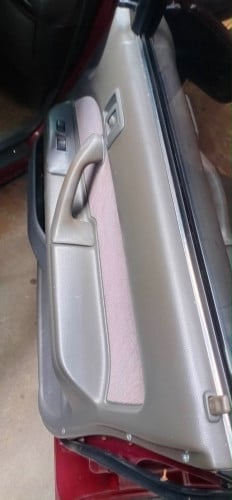 TOYOTA CAMRY 1991 ឡានស្អាតឯកសារគ្រប់ កាត់ឈ្មោះបានធានាជូន ឡានម្ចាស់ដេីម