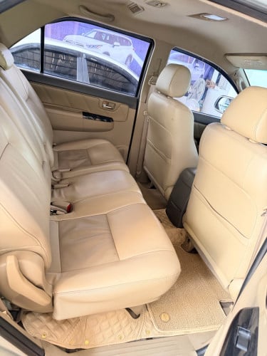 Toyota Fortuner Full Option 2013 កាពីតាស់4x4 ឡាន​ស្អាត​ ម្ចាស់​ដើម​