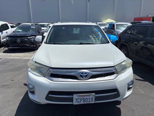 Toyota Highlander Hybrid Full Limited 2013 ប៉ុង2 កៅអី​3ជួរ