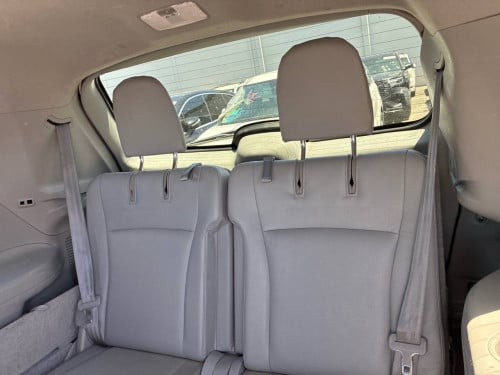 Toyota Highlander Hybrid Full Limited 2013 ប៉ុង2 កៅអី​3ជួរ