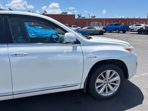 Toyota Highlander Hybrid Full Limited 2013 ប៉ុង2 កៅអី​3ជួរ
