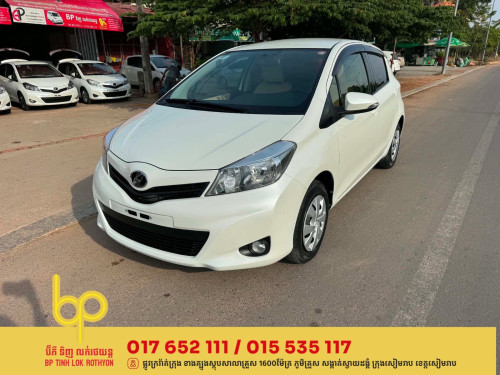 Toyota Vitz 2014 Smart key🗝️